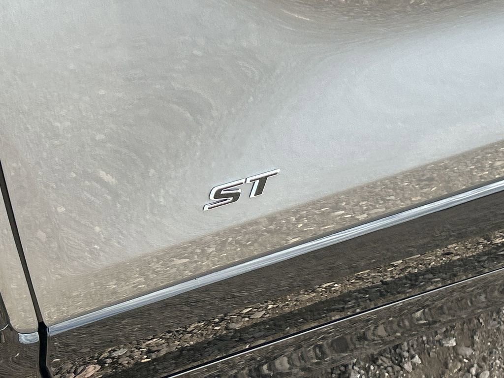 New 2026 Buick Encore GX Sport Touring w/ Advanced Technology Package image 32