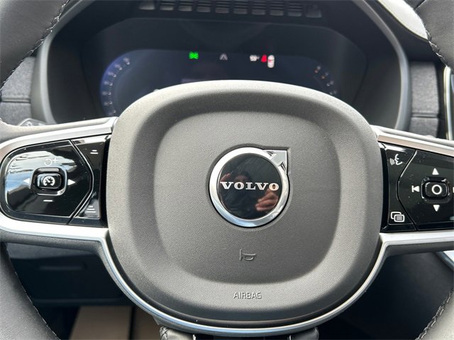 New 2026 Volvo XC90 B6 Plus w/ Protection Package image 9