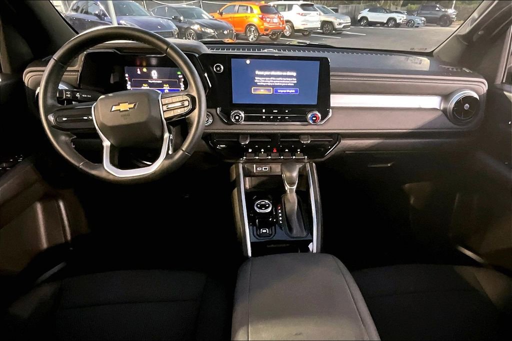 Used 2023 Chevrolet Colorado LT image 8