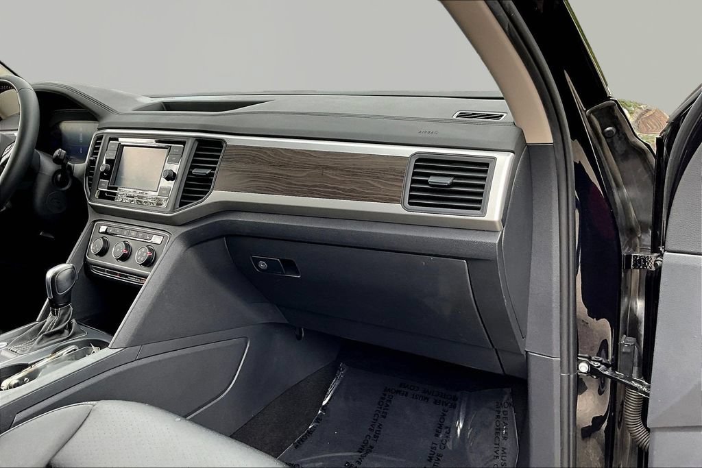 Used 2023 Volkswagen Atlas SE FWD image 26