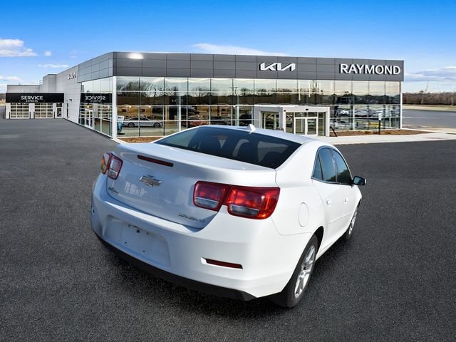 Used 2014 Chevrolet Malibu LT w/ Power Convenience Package FWD image 3