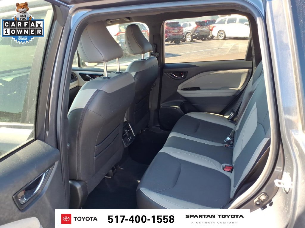 Used 2025 Subaru Forester Limited AWD/4WD image 12