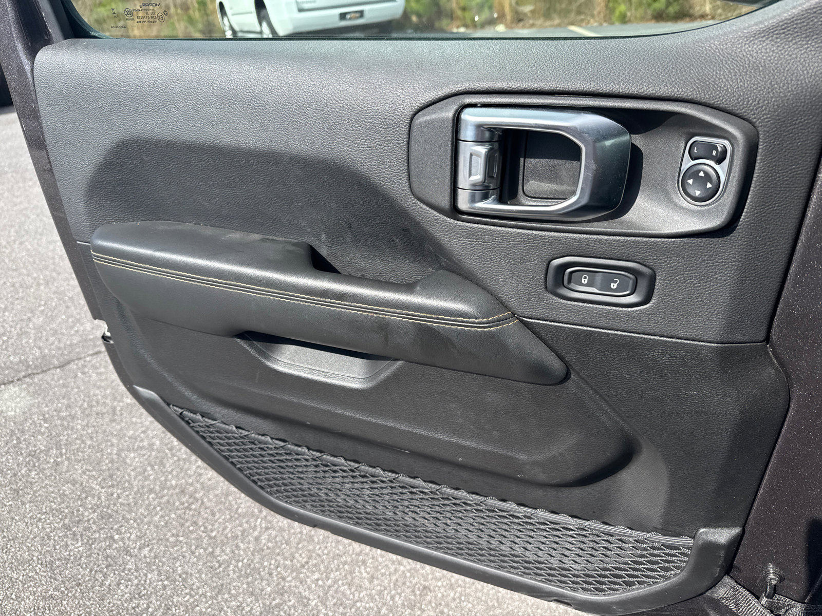 Used 2025 Jeep Wrangler Backcountry image 10