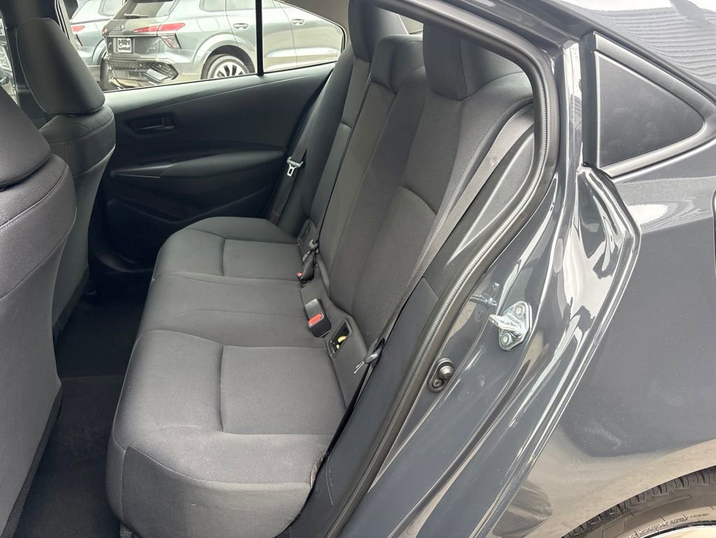 Used 2025 Toyota Corolla LE FWD image 14