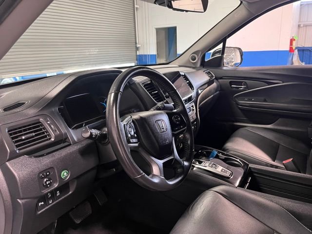 Used 2020 Honda Pilot Touring image 22