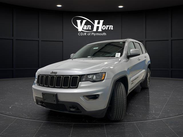 Used 2016 Jeep Grand Cherokee Laredo 75th Anniversary image 7