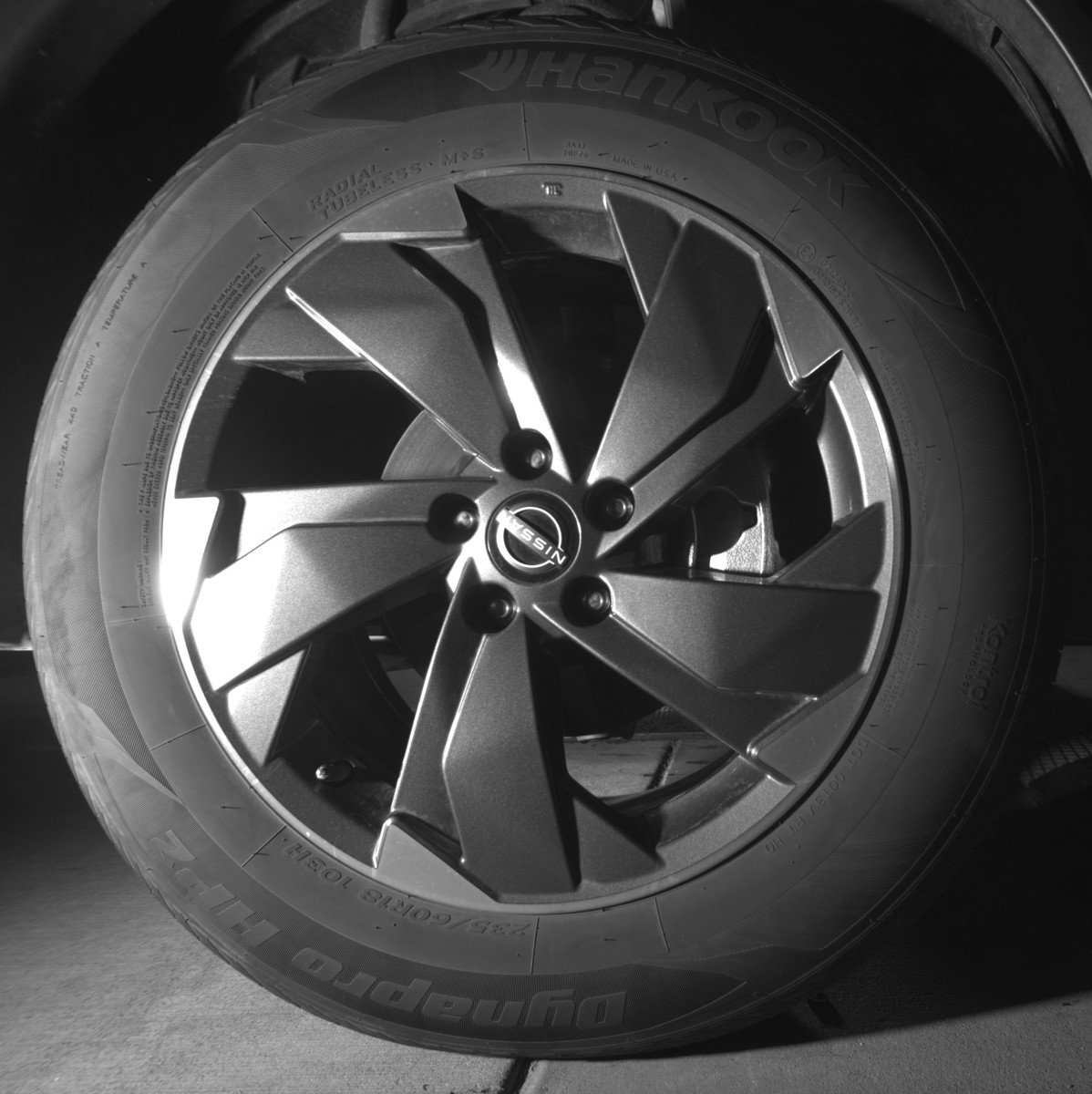Used 2025 Nissan Rogue SV image 13