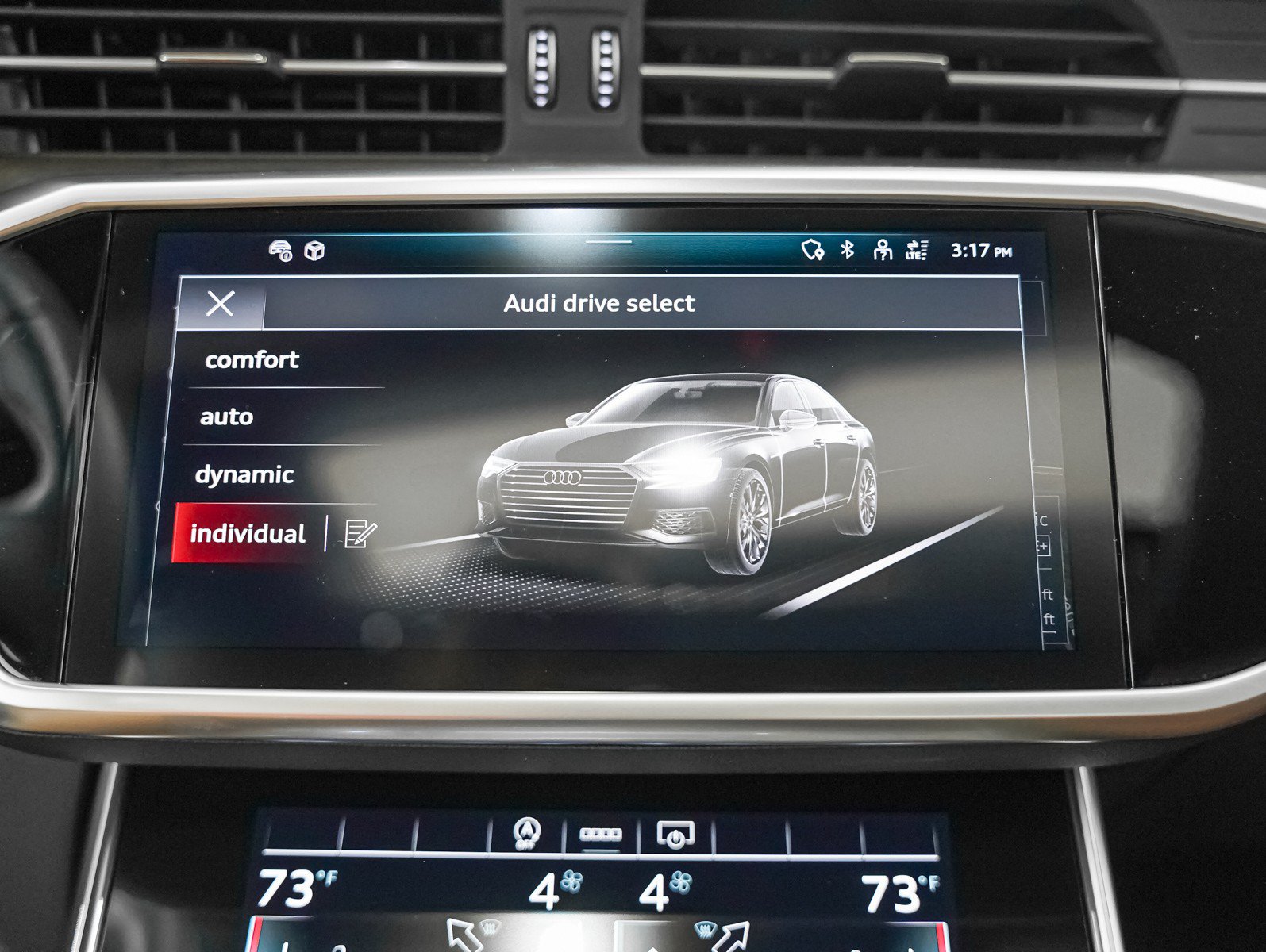 Certified 2025 Audi A6 Premium Plus w/ Premium Plus Package AWD/4WD image 18