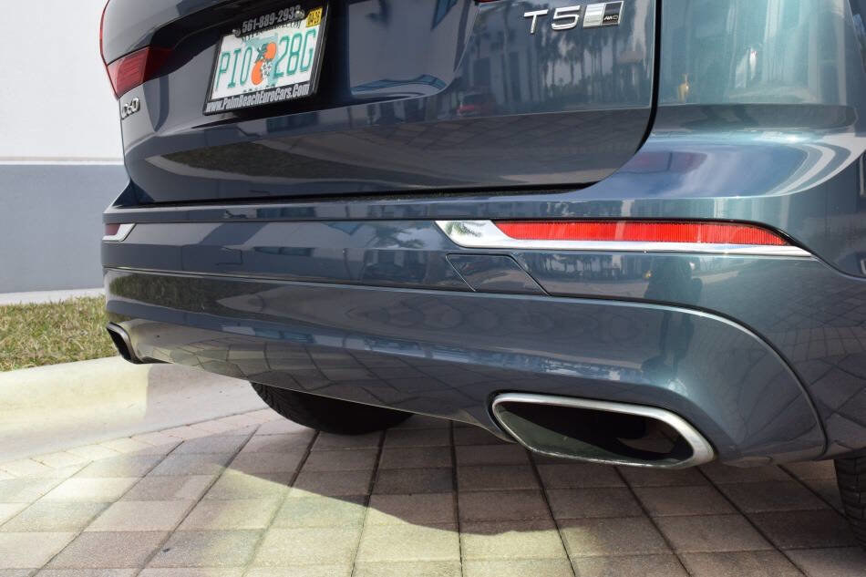 Used 2018 Volvo XC60 T5 Inscription w/ Luxury Seat Package image 21