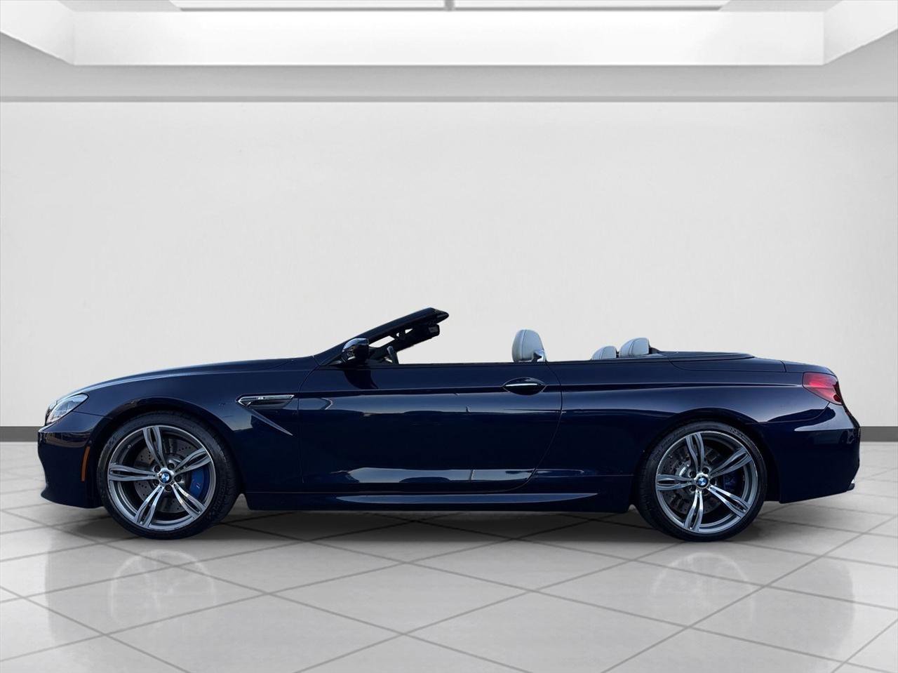 Used 2016 BMW M6 Convertible RWD image 2