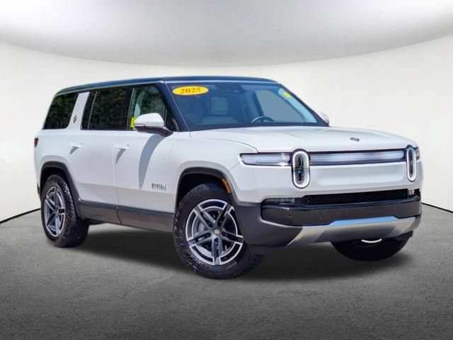 Used 2025 Rivian R1S Adventure AWD/4WD video 2