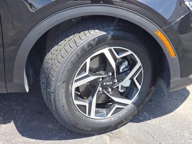 Used 2023 Kia Sportage LX FWD image 18