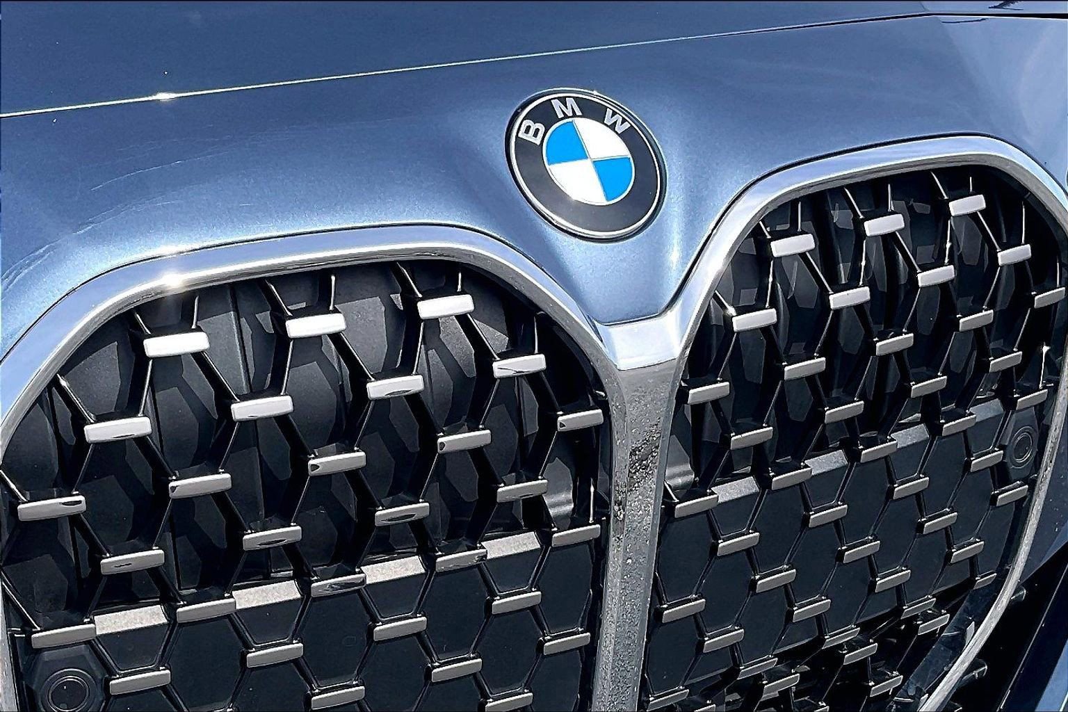 Used 2021 BMW 430i Convertible w/ M Sport Package image 26