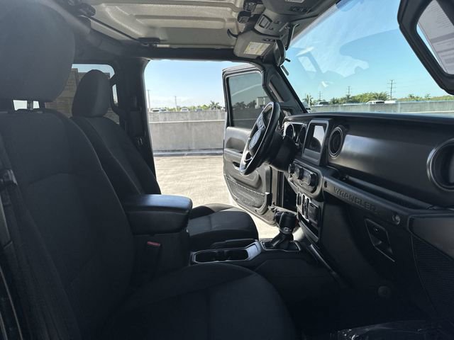 Used 2022 Jeep Wrangler Unlimited Sport image 30