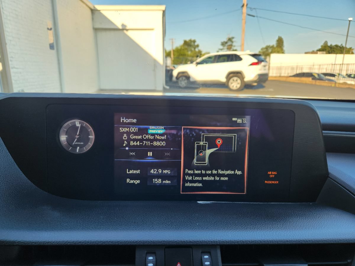 Used 2021 Lexus ES 300h w/ Accessory Package 2 FWD image 17