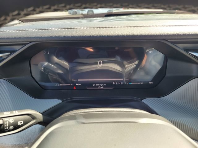 New 2026 Jeep Cherokee Laredo image 11