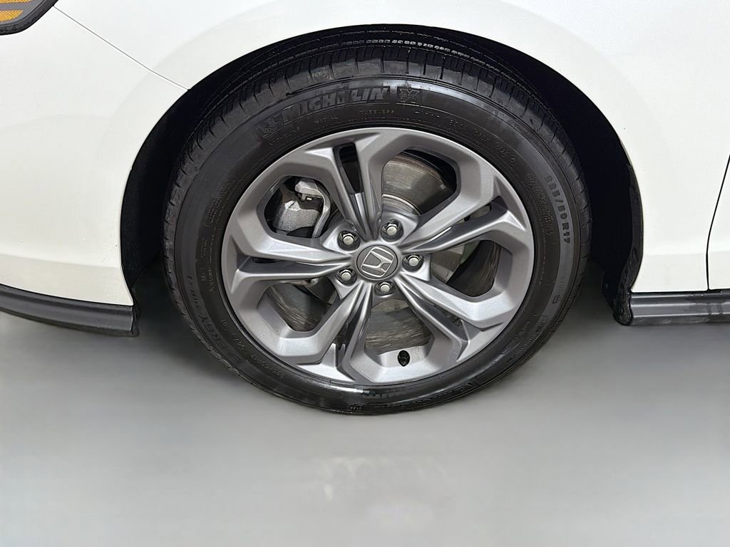 Used 2024 Honda Accord EX image 18