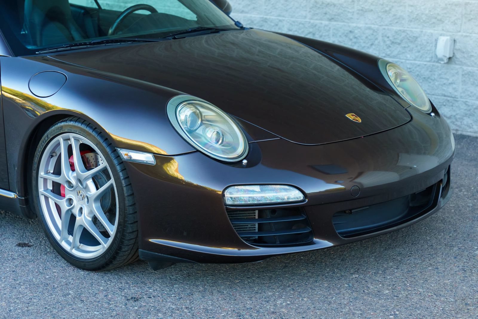 Used 2010 Porsche 911 Carrera S RWD image 9