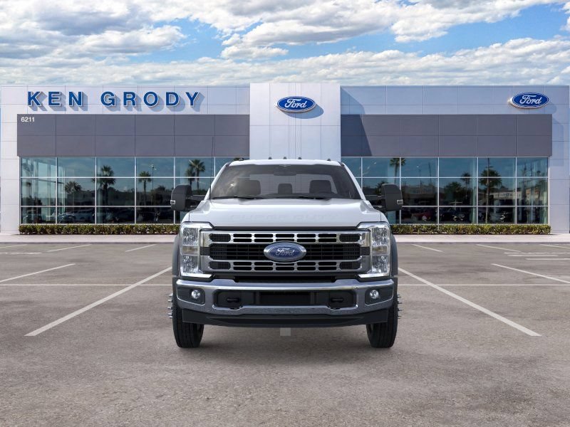 New 2026 Ford F550 2WD Regular Cab Super Duty image 7