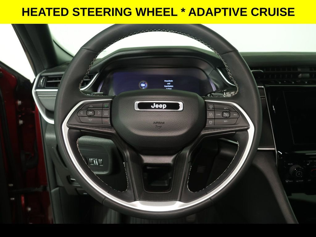 Used 2023 Jeep Grand Cherokee Altitude AWD/4WD image 12