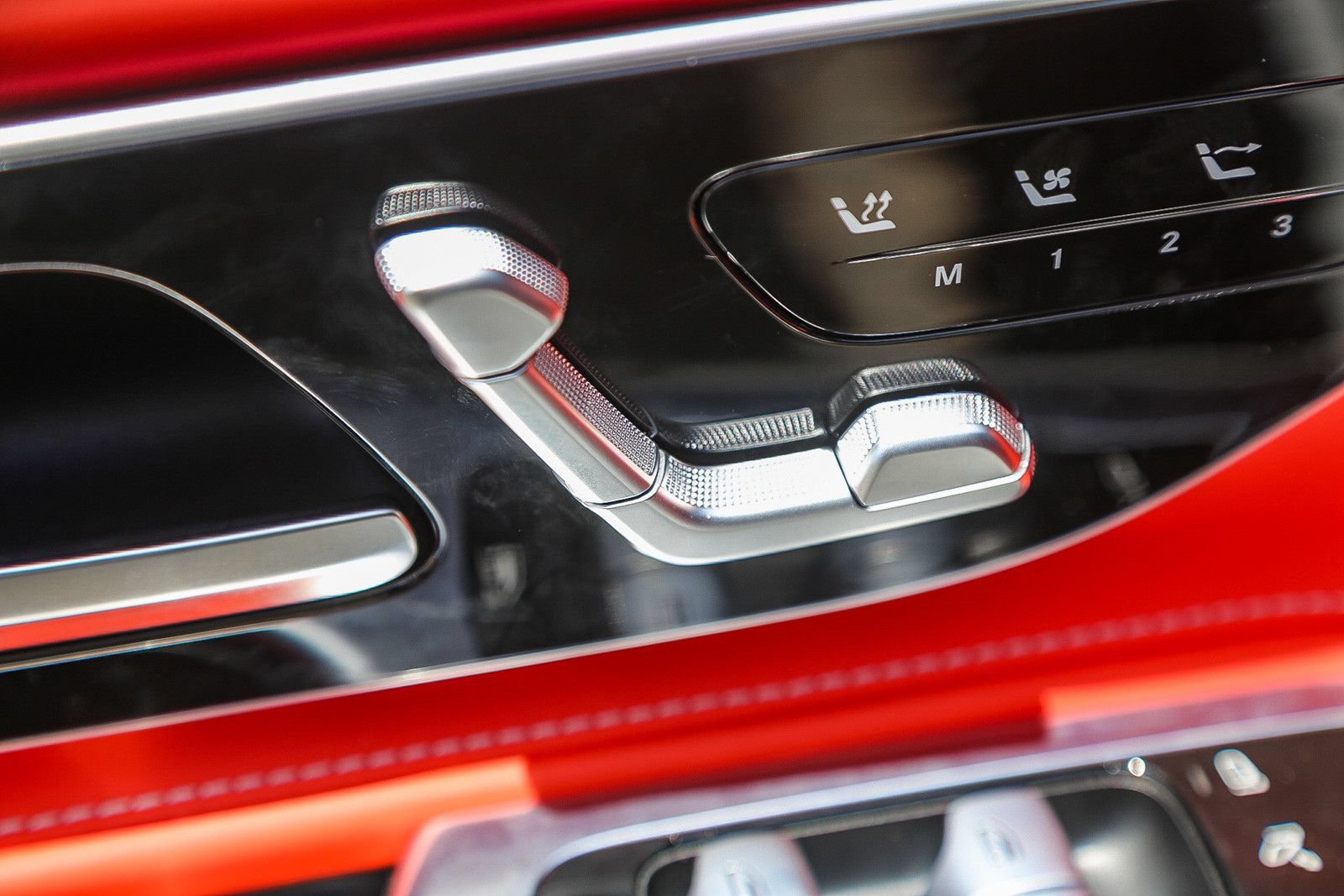 New 2026 Mercedes-Benz SL 55 AMG 4MATIC image 25