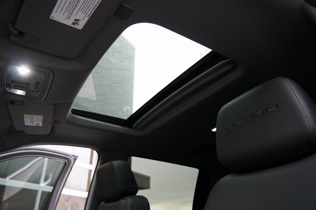 Used 2019 GMC Sierra 1500 Denali w/ Denali Ultimate Package image 35