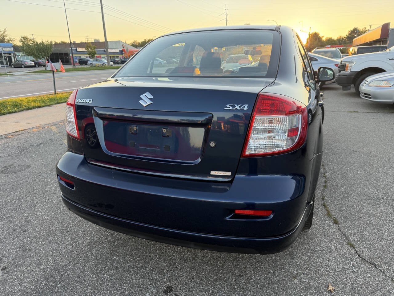 Used 2009 Suzuki SX4 Sport FWD image 30