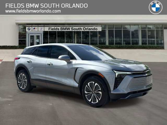 Used 2025 Chevrolet Blazer EV LT AWD/4WD image 1