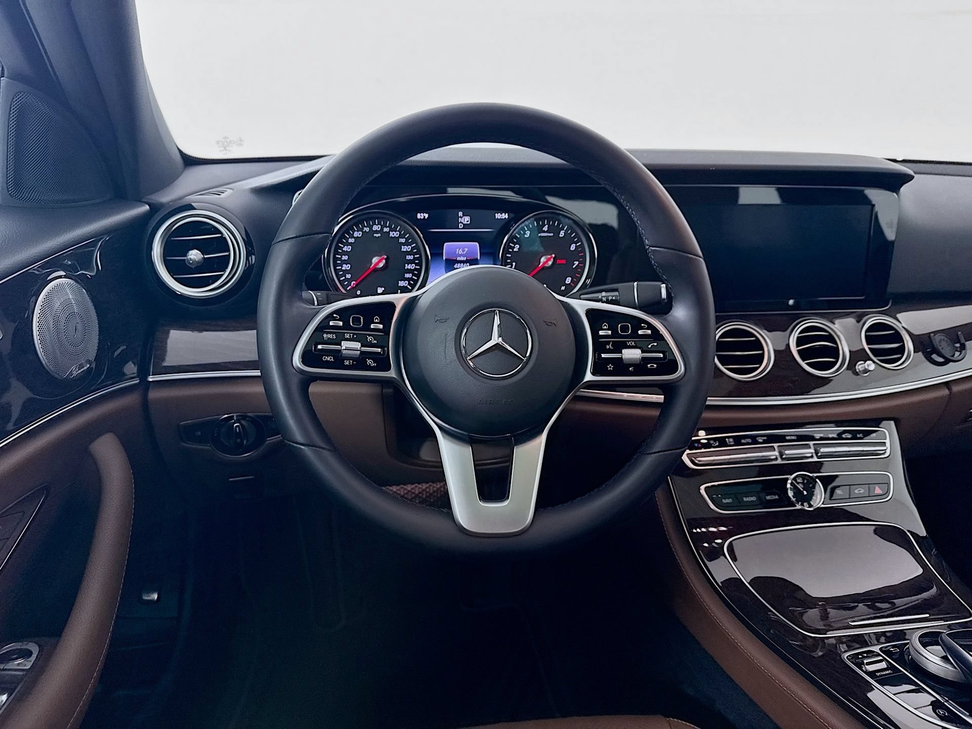 Used 2019 Mercedes-Benz E 300 image 25
