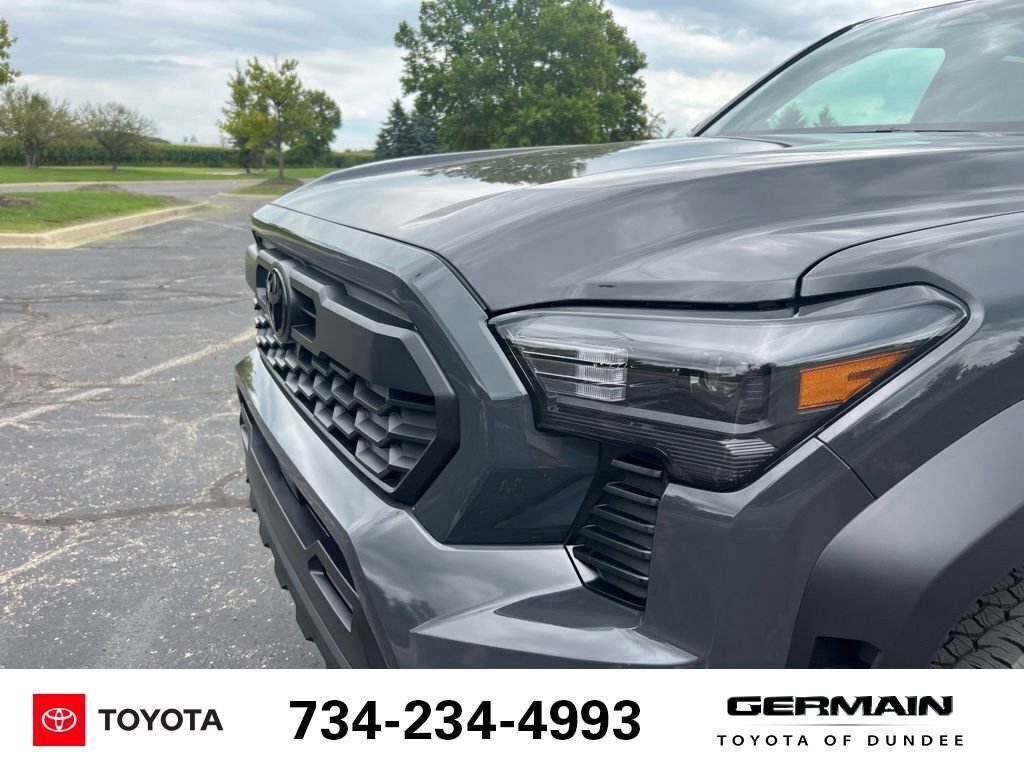 New 2026 Toyota Tacoma TRD Off-Road AWD/4WD image 15