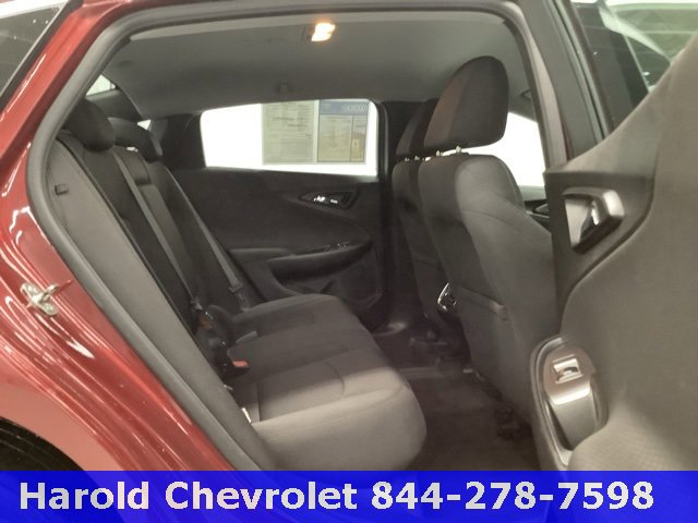 Used 2019 Chevrolet Malibu LT image 9