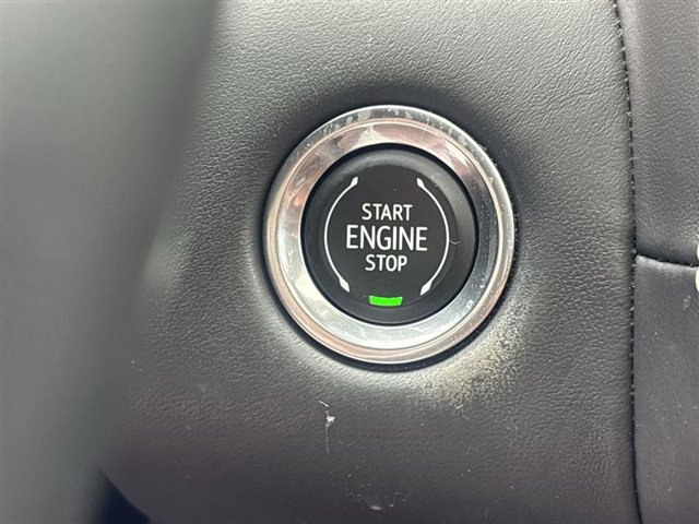 Certified 2023 GMC Yukon Denali Ultimate AWD/4WD image 17