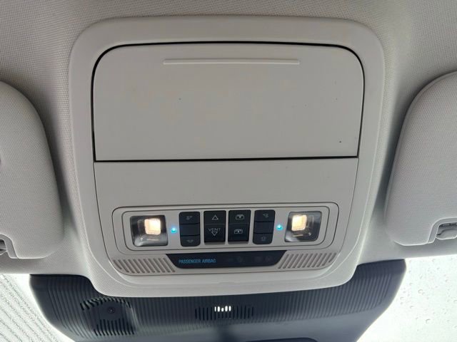 Used 2025 Ford Explorer Platinum w/ LUX Leather Package image 23