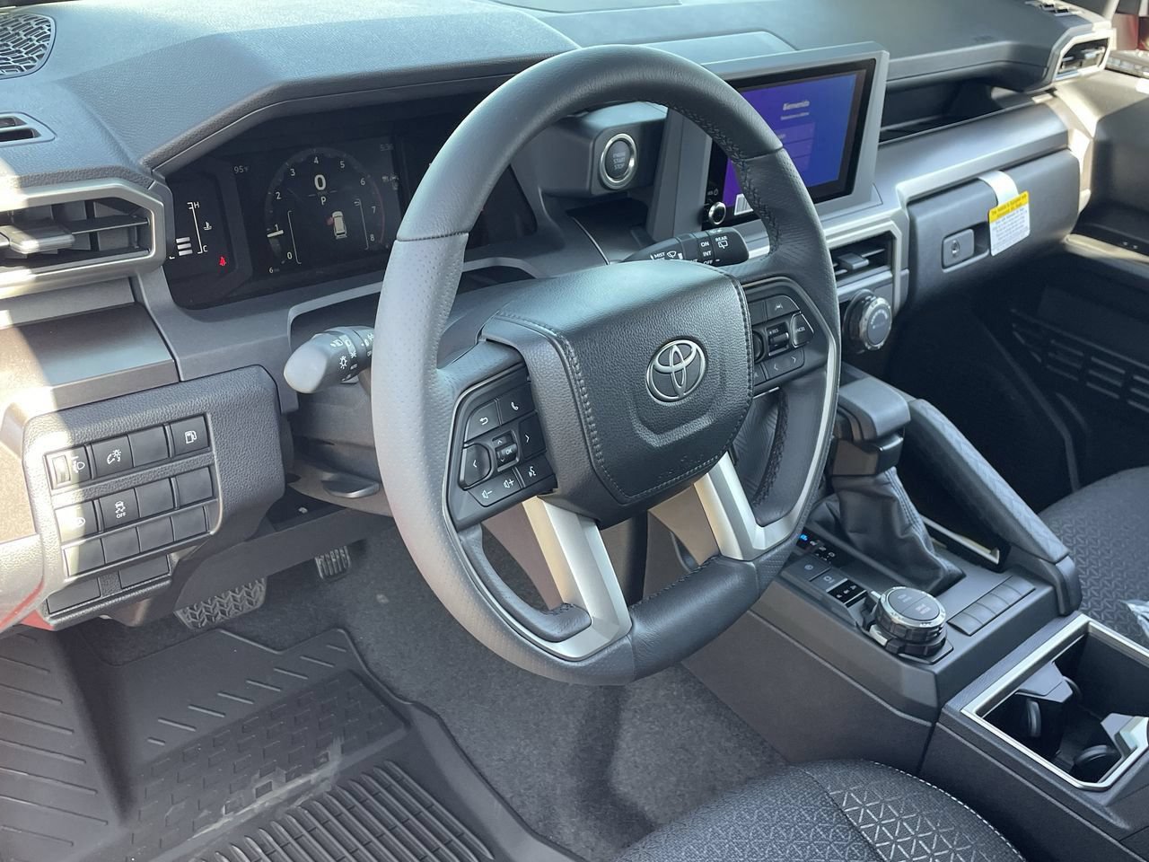 New 2026 Toyota 4Runner SR5 AWD/4WD image 11