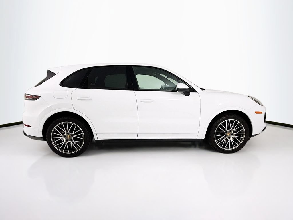 Certified 2023 Porsche Cayenne Platinum Edition AWD/4WD image 8