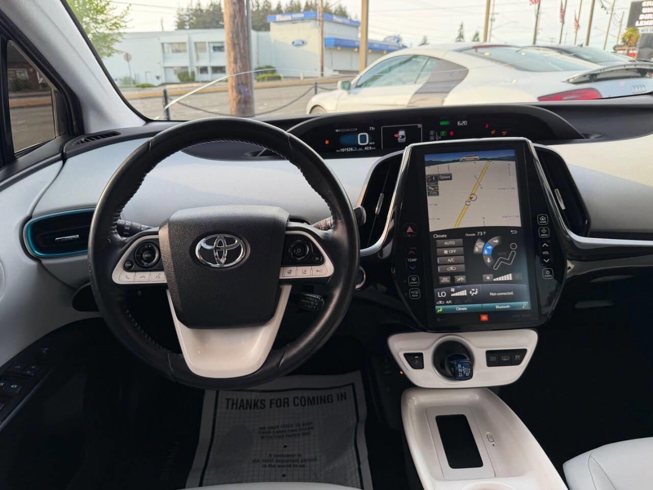 Used 2017 Toyota Prius Prime Advanced FWD image 25