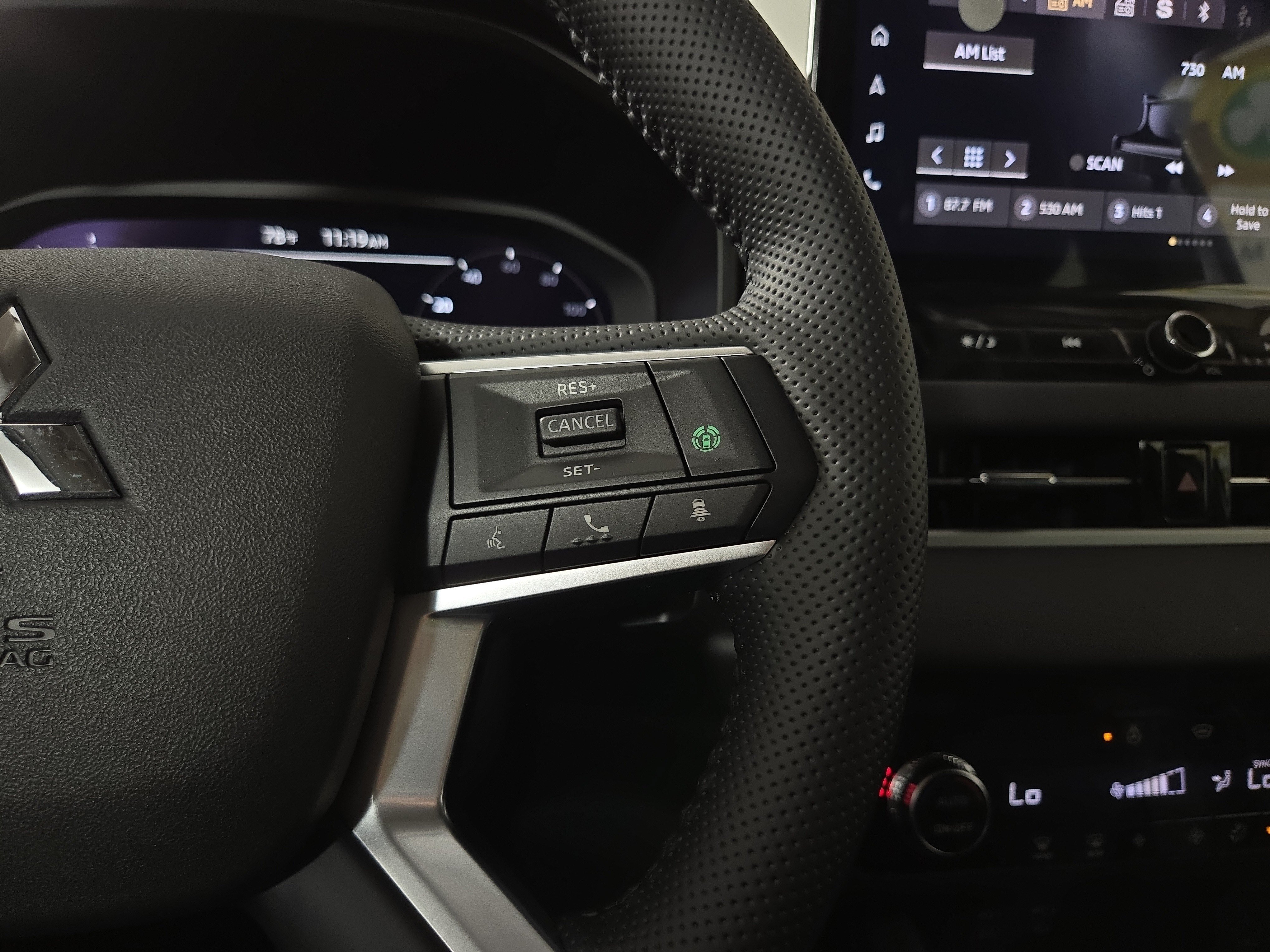 New 2026 Mitsubishi Outlander SE AWD/4WD image 16