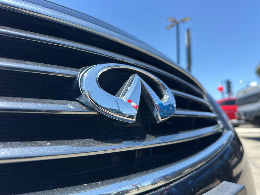 Used 2014 INFINITI Q60 Convertible w/ Premium Package RWD image 47
