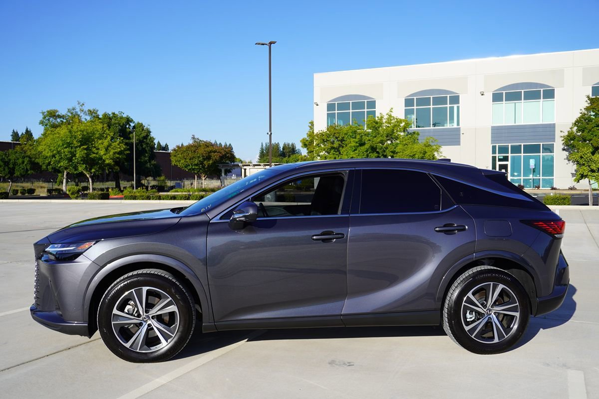 Used 2025 Lexus RX 350 Premium FWD image 3