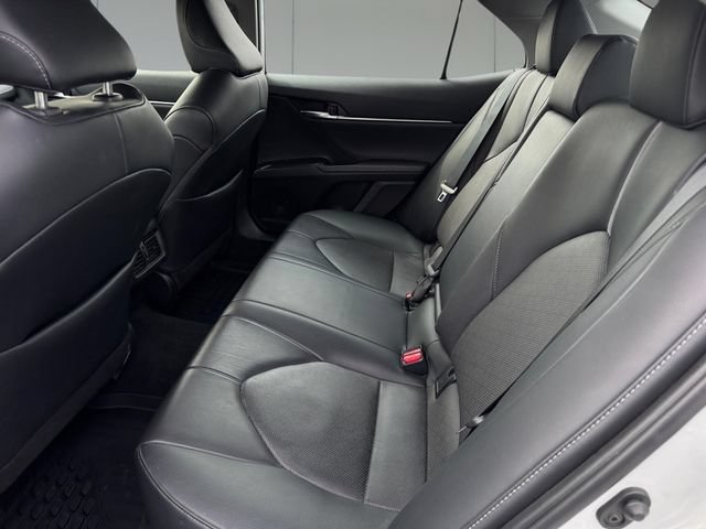 Used 2024 Toyota Camry XSE FWD image 9