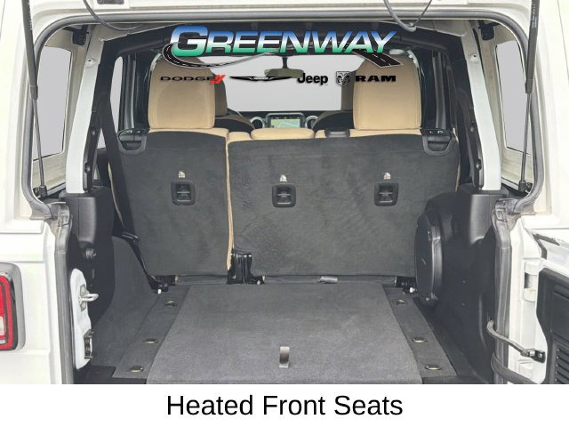 Used 2022 Jeep Wrangler Unlimited Sahara w/ Cold Weather Group AWD/4WD image 7
