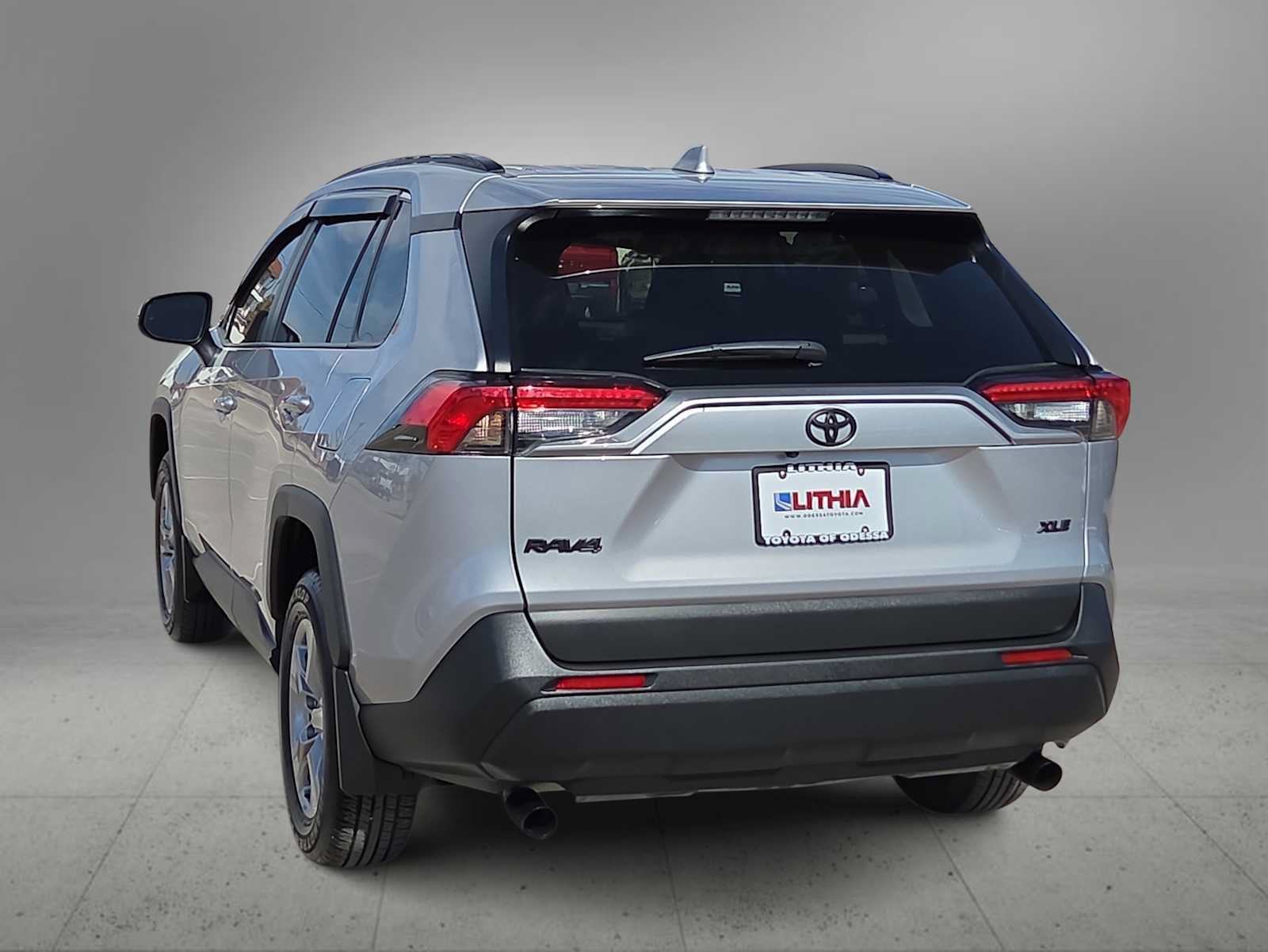 Certified 2025 Toyota RAV4 XLE w/ Convenience Package FWD image 6