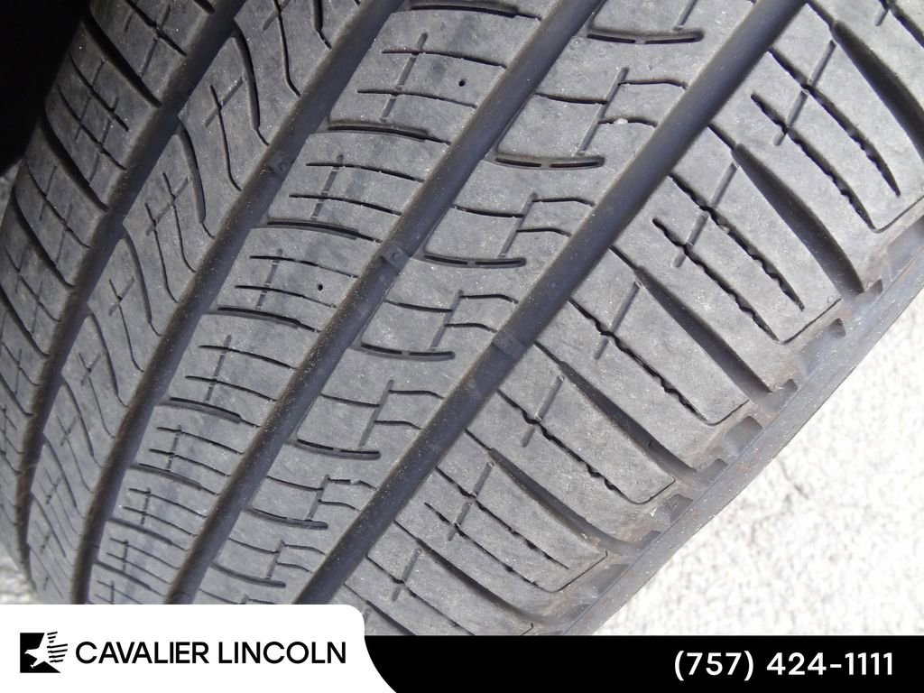 Certified 2025 Lincoln Nautilus Premier image 49