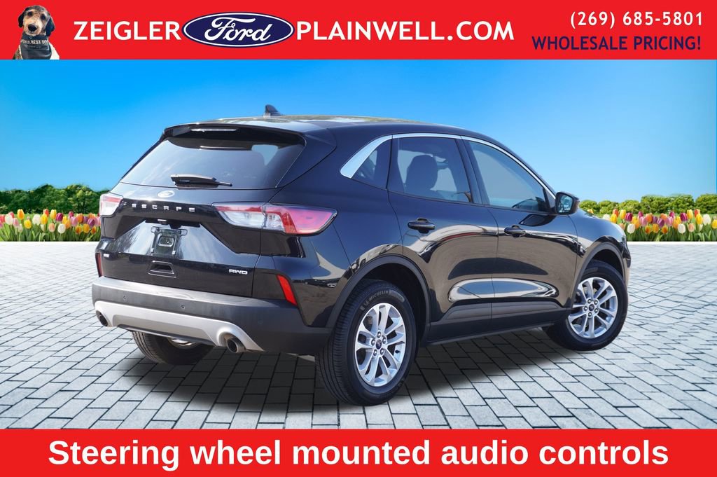 Used 2021 Ford Escape SE image 5