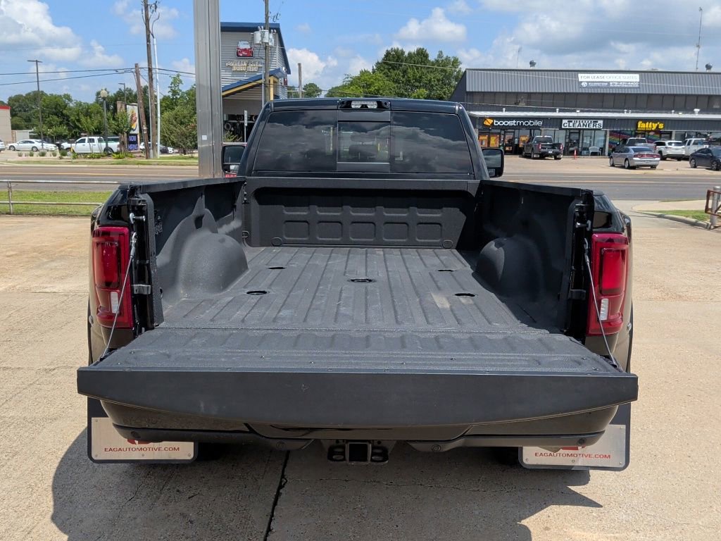 Used 2025 RAM 3500 Limited AWD/4WD image 51