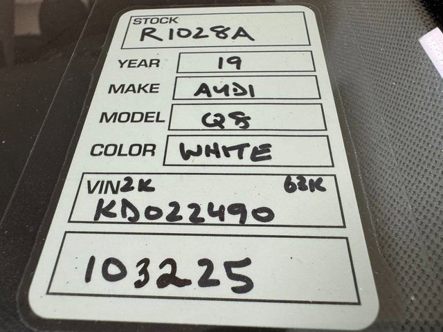 Used 2019 Audi Q8 Premium image 27