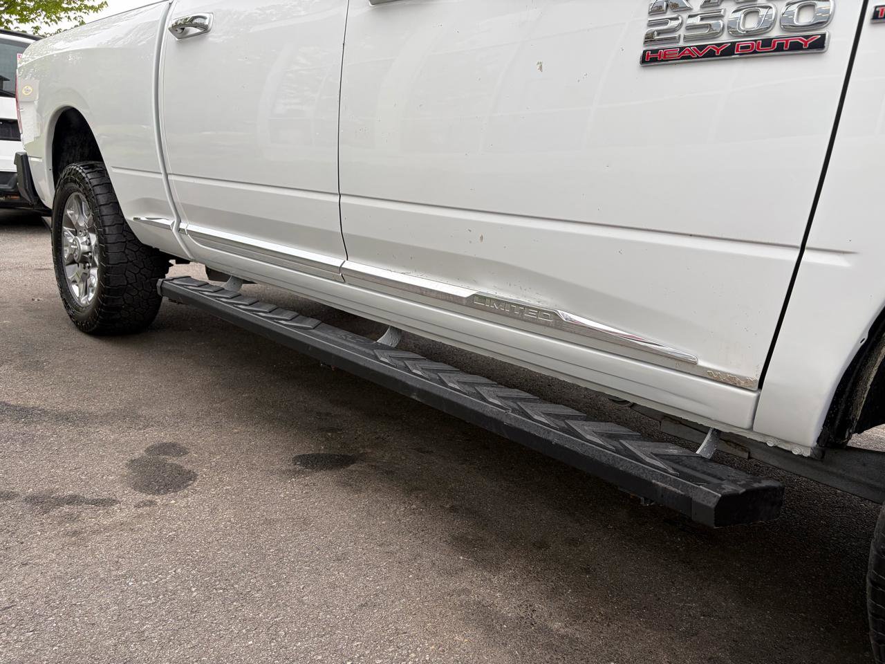 Used 2017 RAM 2500 Limited AWD/4WD image 14