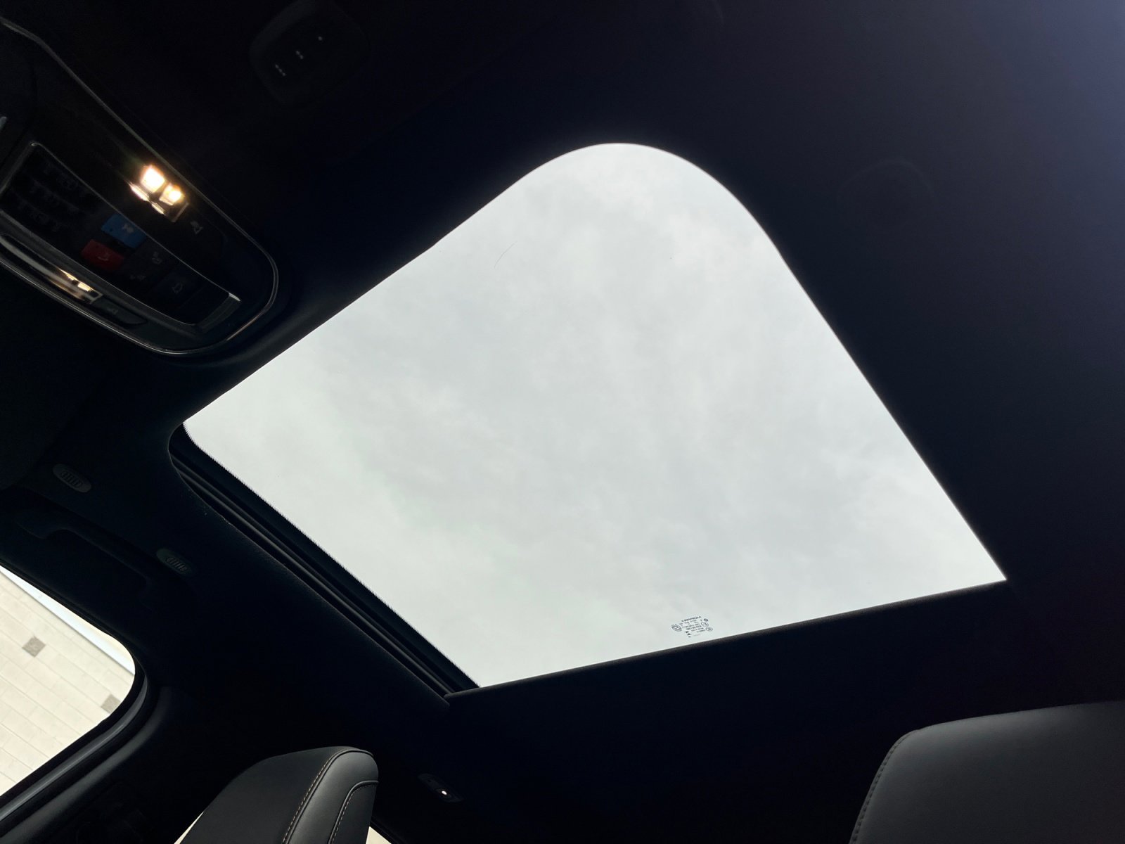 New 2026 Jeep Cherokee Overland AWD/4WD image 30