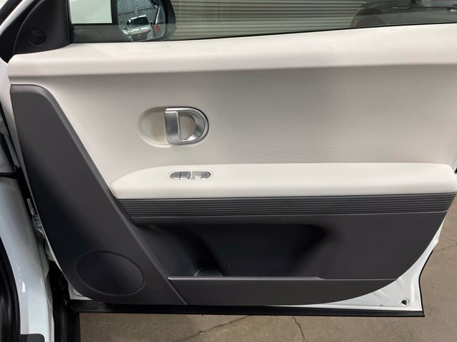 Used 2024 Hyundai Ioniq 5 SEL RWD image 11