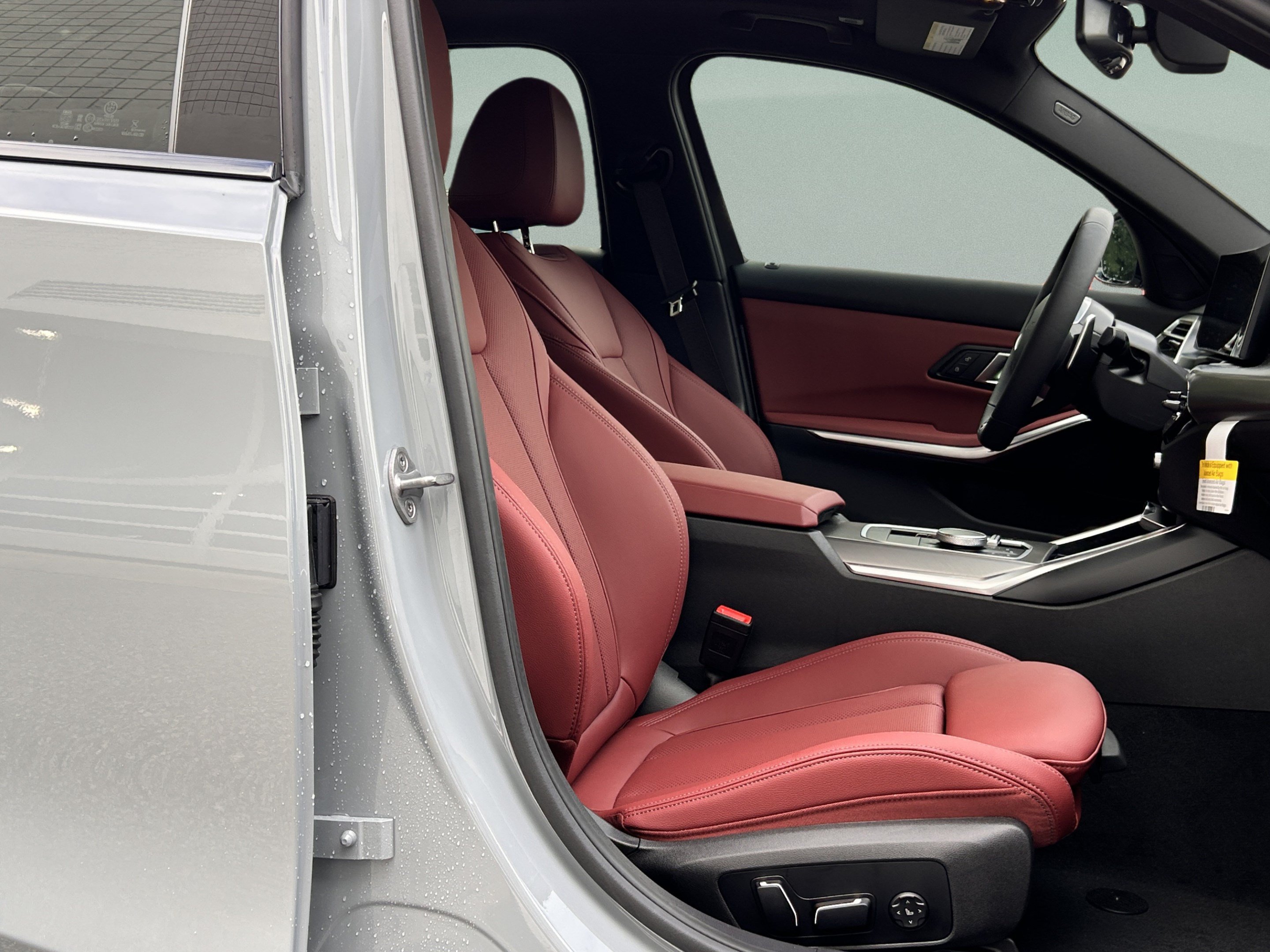 New 2026 BMW 330i Sedan RWD image 27